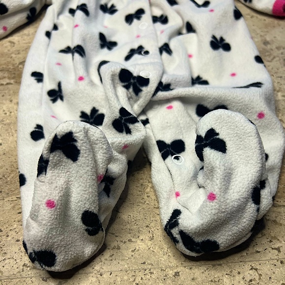 Newborn Bow Print Onesie Footies Pink Trim Long Sleeve Carters - Picture 4 of 7